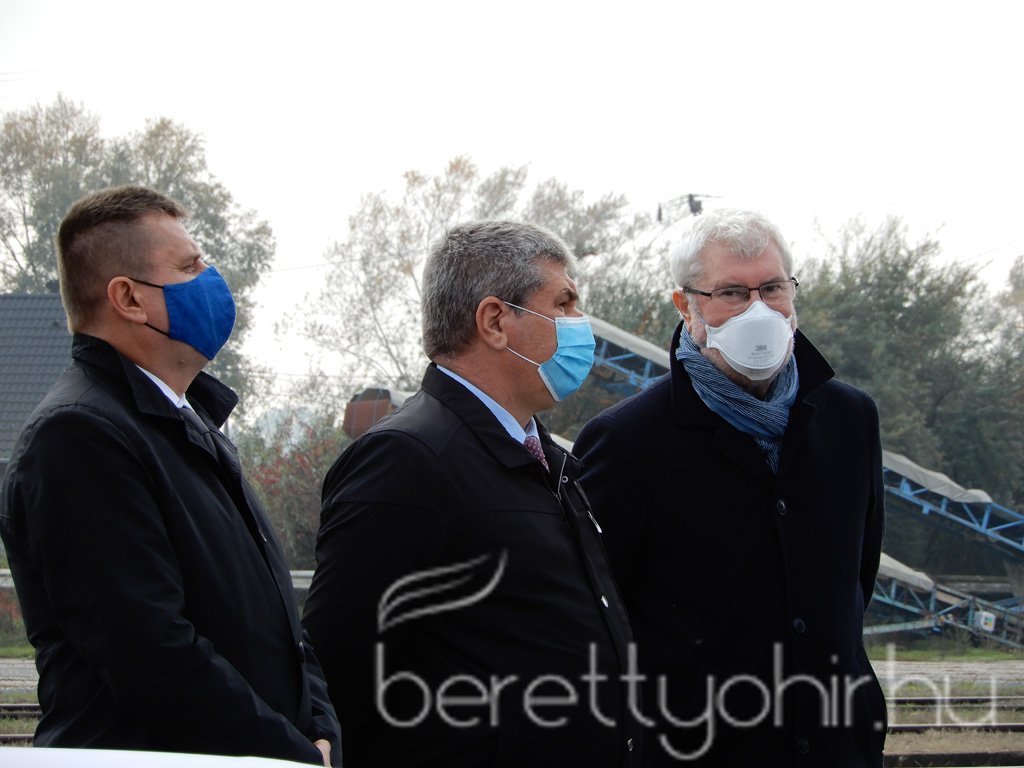 Vasútvonal villamosítása - alapkőletétel 08